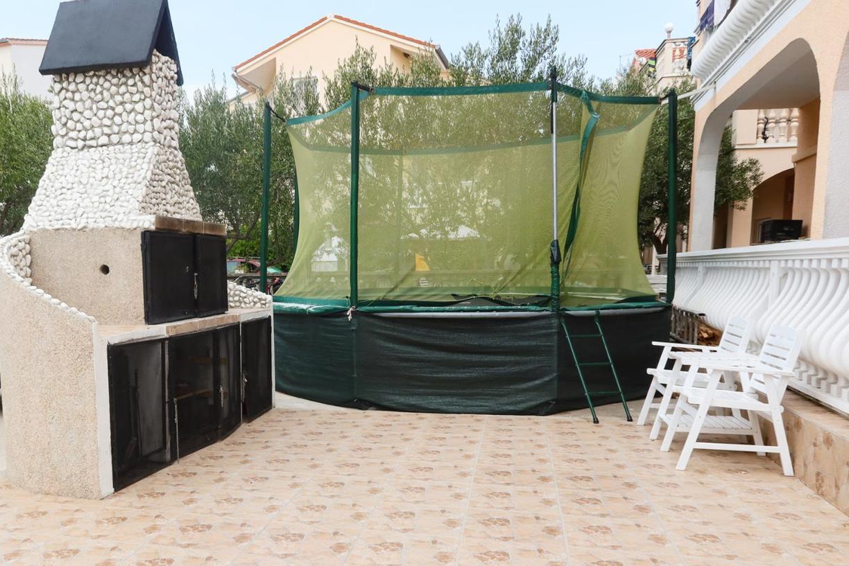Apartments Villa Dolmar Водице Екстериор снимка