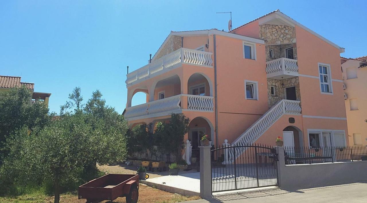 Apartments Villa Dolmar Водице Екстериор снимка