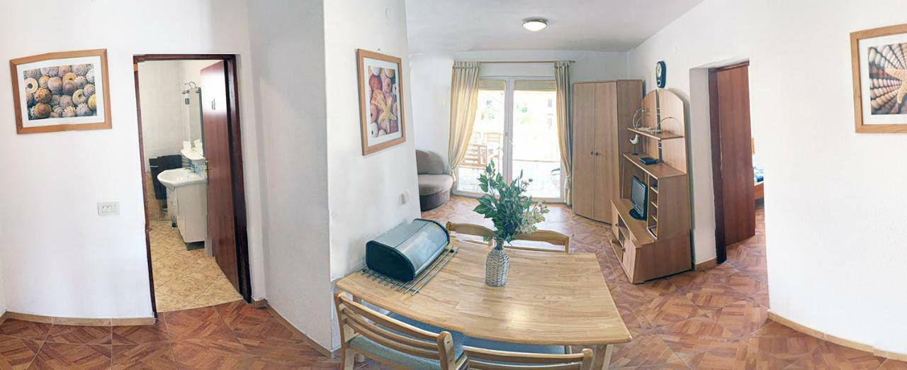 Apartments Villa Dolmar Водице Екстериор снимка